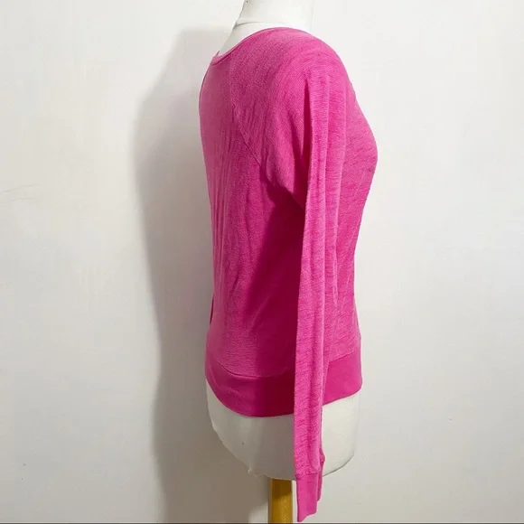 NO BOUNDARIES textured long sleeve tee. Rib knit cuff and hem. Size XL Jr. - Picture 4 of 6